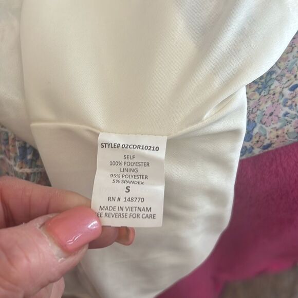 Sienna Sky Dress Size Small Sweet Heart Neck Short Sleeve Floral Mini Blue Pink - Picture 10 of 12